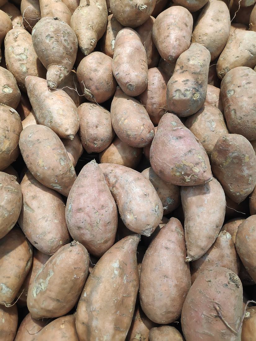 Sweet potatoes, CC BY-SA 4.0